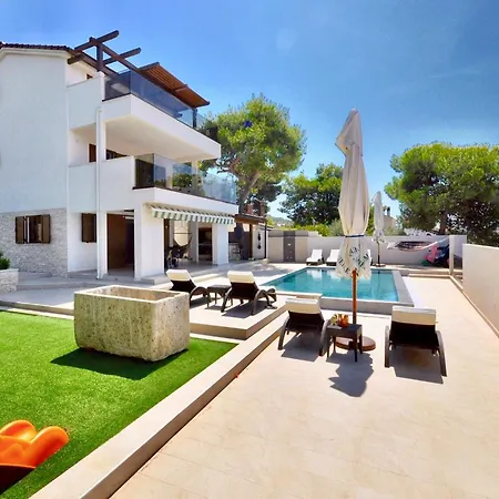 Tatil Evi Charmante Und Luxurioese La Casa Del Capitano *